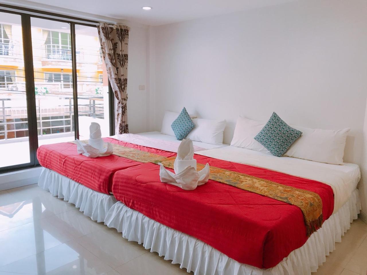 Bird Hotel Chonburi Ngoại thất bức ảnh