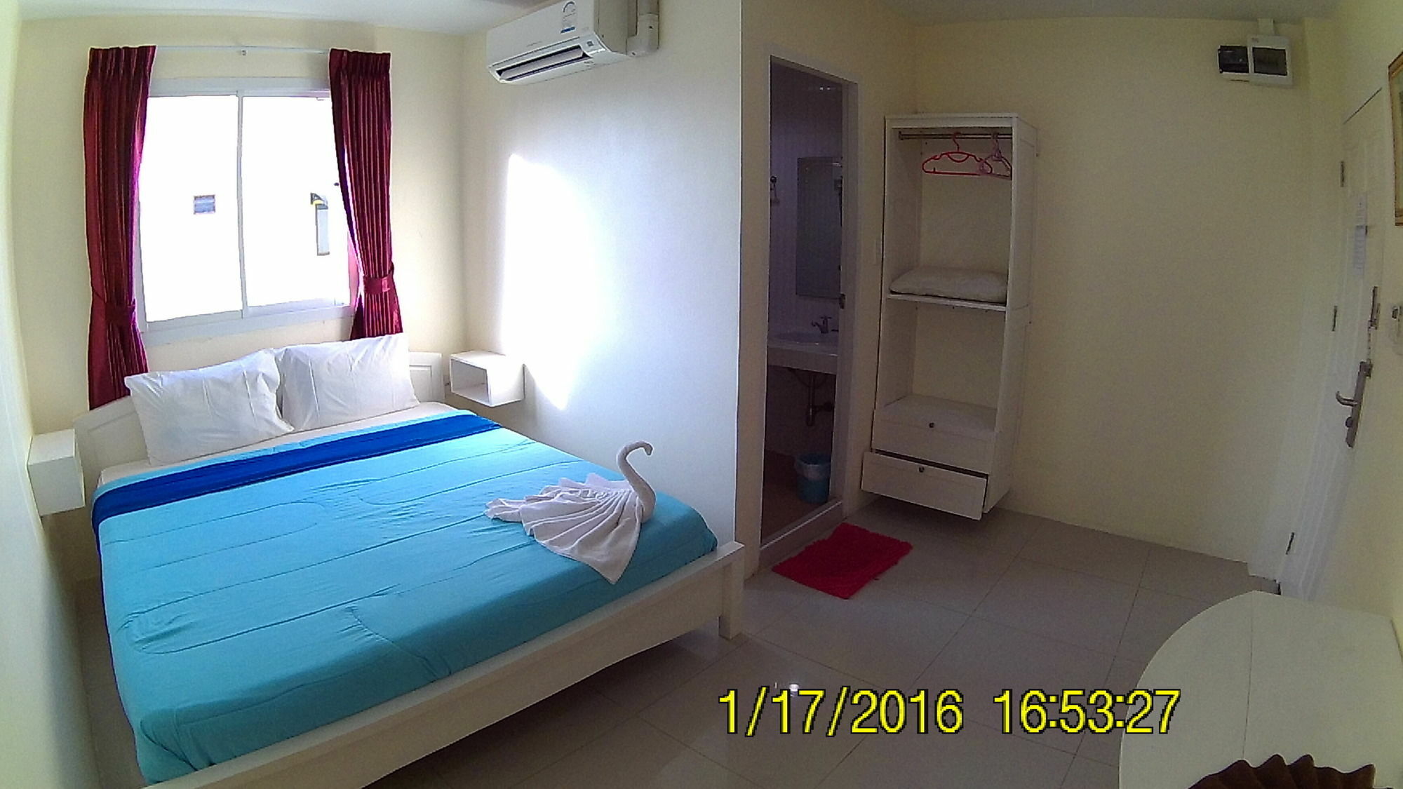 Bird Hotel Chonburi Ngoại thất bức ảnh
