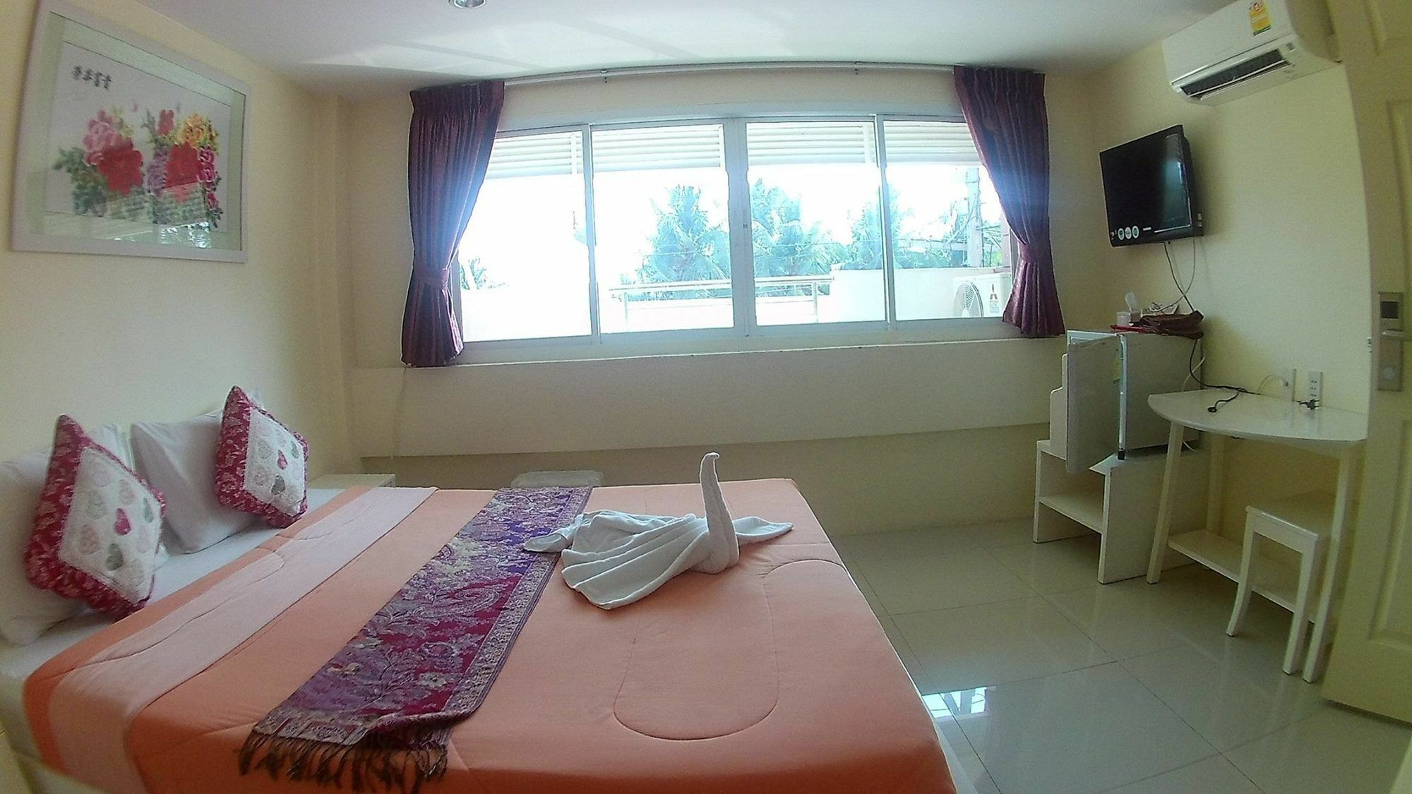 Bird Hotel Chonburi Ngoại thất bức ảnh